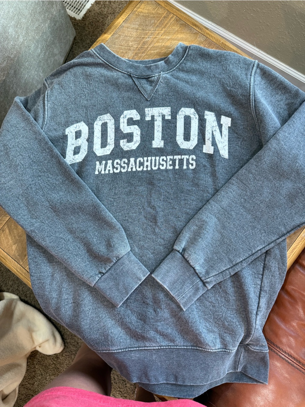 Women's Gray Boston Graphic Crewneck Sweatshirt